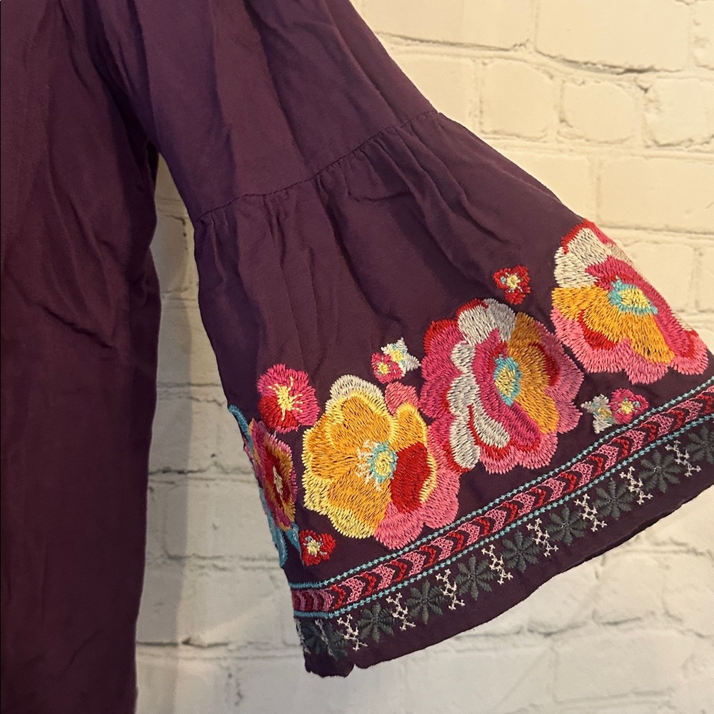 ANDREE BY UNIT Embroidered Purple Blouse - Picture 4 of 7